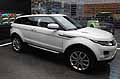 Land Rover Range Rover Evoque coup white da sempre sinonimo di Fuoristrada e Suv